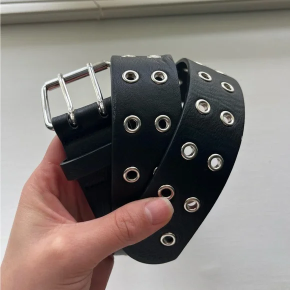 Brandy Melville Belt - Picture 4 of 4